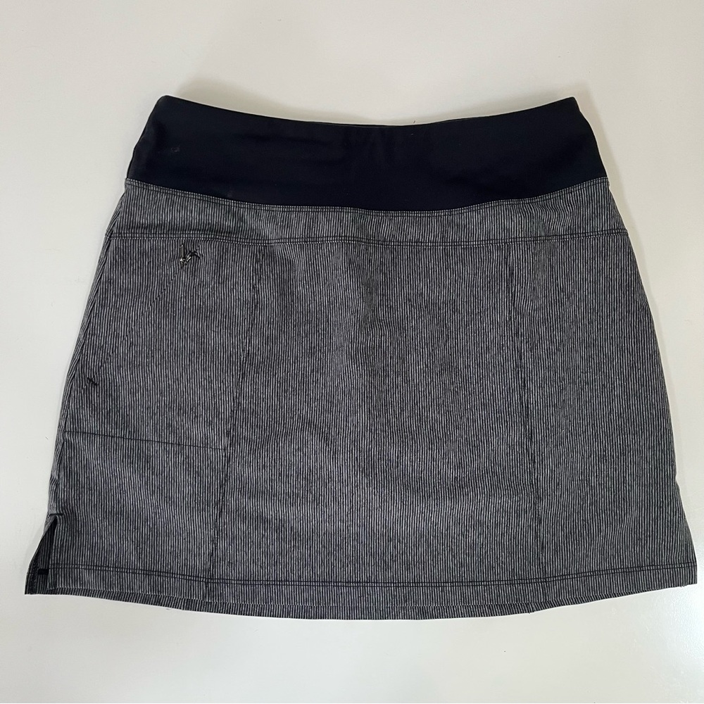 🎈FREE add on - TUFF ATHLETICS grey SKORT.